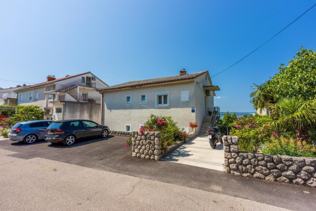 Apartman Dora Crikvenica Esterno foto